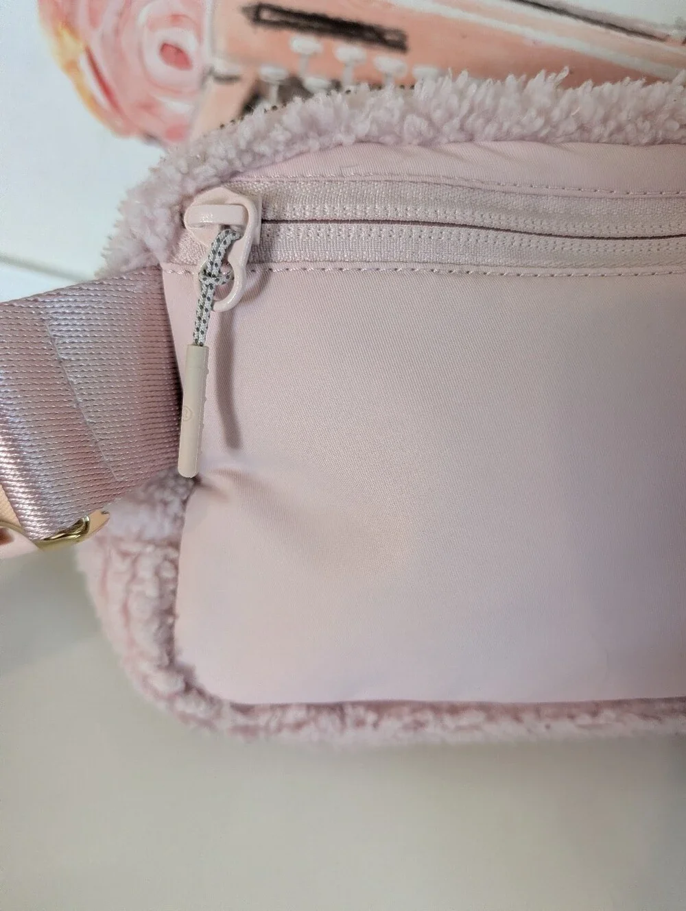 🩷EUC Lululemon Athletica Everywhere Fleece Adjustable Unisex Use Belt Bag, Pink